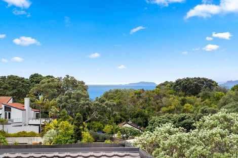 Photo of property in 1/62 Beach Road, Castor Bay, Auckland, 0620