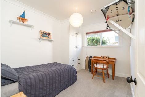 Photo of property in 22 Aperahama Street, Paekakariki, 5034