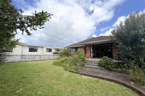 Photo of property in 45 Sturges Road, Henderson, Auckland, 0612