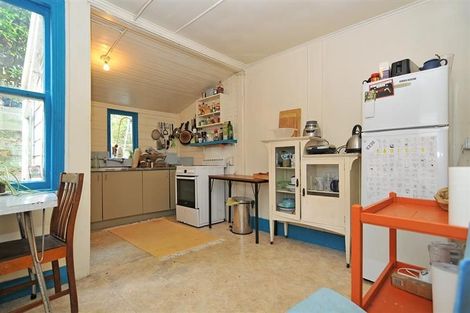 Photo of property in 20 Macdonald Crescent, Te Aro, Wellington, 6011