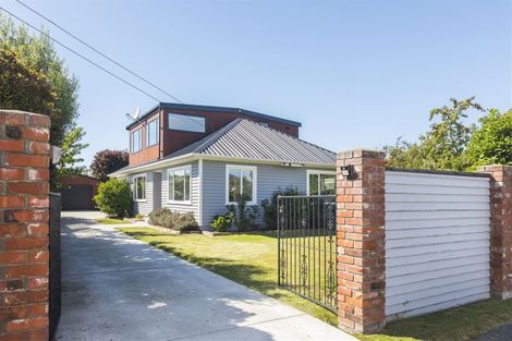 Photo of property in 16 Munro Street, Redwood, Christchurch, 8051