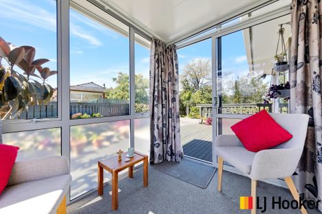 Photo of property in 18 Burndale Terrace, Manurewa, Auckland, 2102