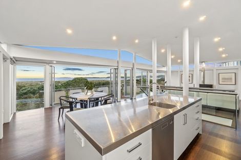 Photo of property in 4 Lagoon Way, Omaha, 0986