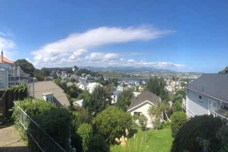 Photo of property in 2/87 Rakau Road, Hataitai, Wellington, 6021