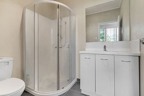 Photo of property in 42 Willis Road, Papakura, 2110