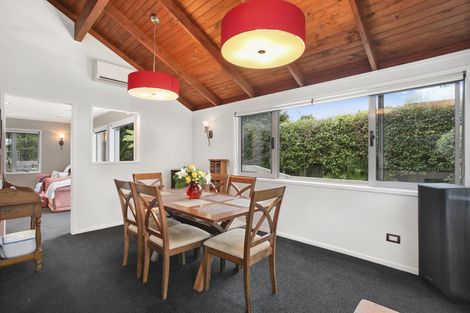 Photo of property in 50 Turanga Road, Henderson Valley, Auckland, 0612