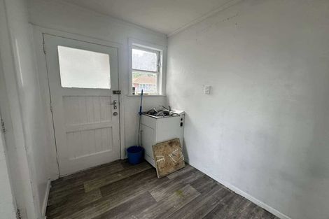 Photo of property in 70 Judd Crescent, Naenae, Lower Hutt, 5011