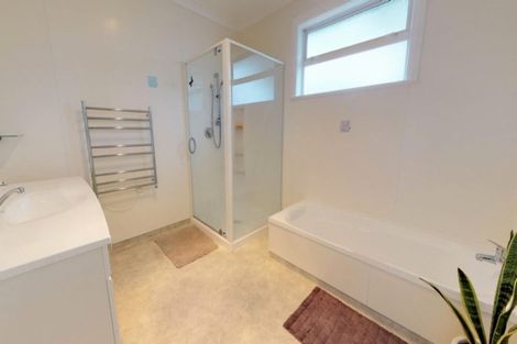 Photo of property in 7 Winchester Street, Levin, 5510