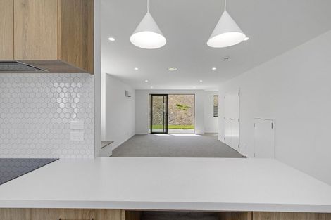 Photo of property in 37 Turtleback Avenue, Whitby, 5024