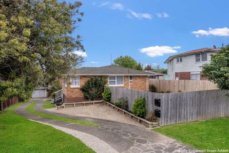 Photo of property in 1/5 Addison Drive, Glendene, Auckland, 0602