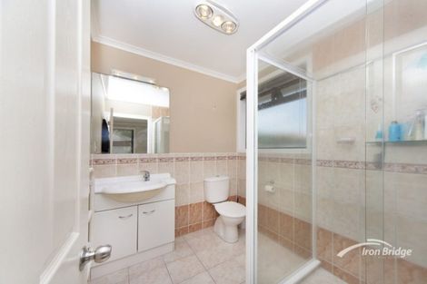 Photo of property in 15 Feeny Crescent, East Tamaki, Auckland, 2013