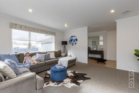 Photo of property in 38 Maude Street, Riverhead, 0820