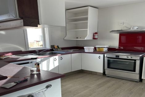 Photo of property in 73 Kauri Street, Miramar, Wellington, 6022