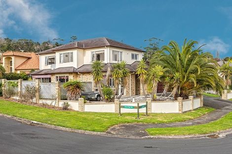 Photo of property in 50 Lansell Drive, East Tamaki Heights, Auckland, 2016