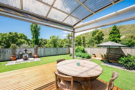 Photo of property in 56 Hinemoa Street, Paraparaumu, 5032