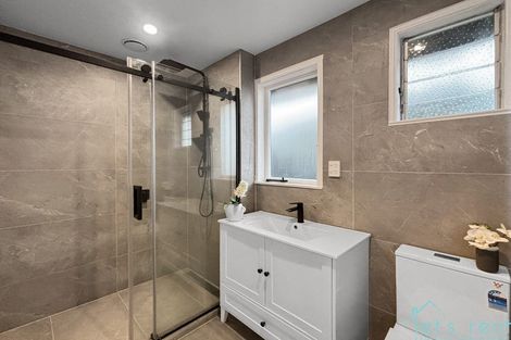 Photo of property in 11 Esmeralda Avenue, Avondale, Auckland, 1026