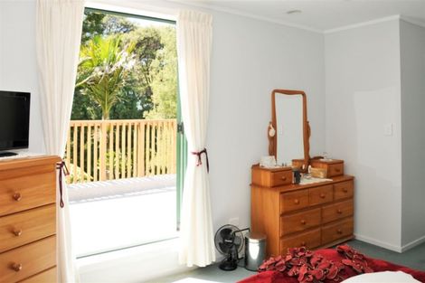Photo of property in 36 Emlyn Place, Torbay, Auckland, 0630