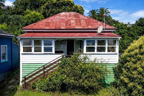 Photo of property in 104 Karaka Road, Thames, 3500