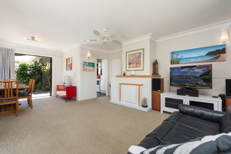Photo of property in 15 Clivedene Street, Matua, Tauranga, 3110