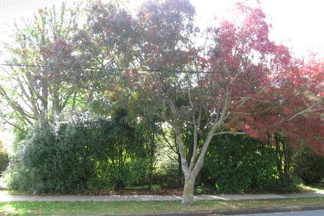 Photo of property in 55 Heretaunga Square, Silverstream, Upper Hutt, 5019