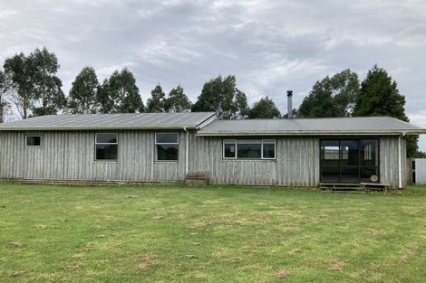 Photo of property in 254 Lincoln Road, Inglewood, 4389