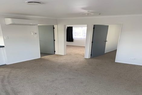 Photo of property in 8 Naumai Place, Spotswood, New Plymouth, 4310