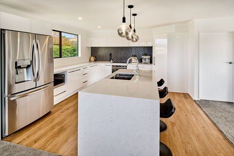 Photo of property in 9 The Sounding, Whitby, Porirua, 5024