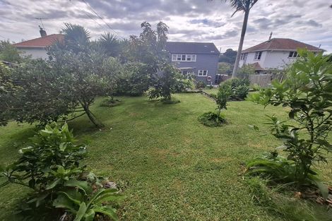 Photo of property in 22 Glenpark Avenue, Frankleigh Park, New Plymouth, 4310