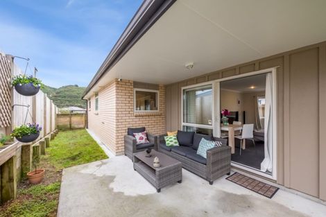 Photo of property in 69 Farmer Crescent, Taita, Lower Hutt, 5011