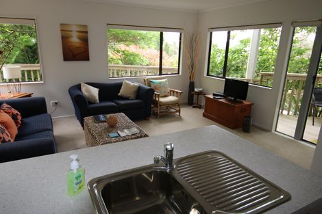 Photo of property in 19 Tui Grove, Paihia, 0200