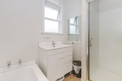 Photo of property in 3 Corsair Crescent, Mangere, Auckland, 2022