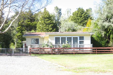 Photo of property in 8 Kaiuru Avenue, Pukawa Bay, Turangi, 3381