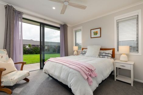 Photo of property in 43 Seachange Drive, Leamington, Cambridge, 3432