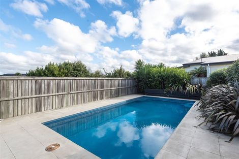 Photo of property in 16 Longspur Avenue, Wigram, Christchurch, 8025