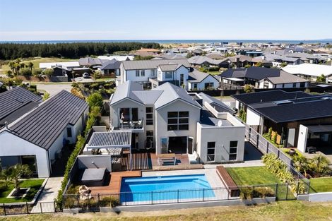 Photo of property in 4 The Belfry, Waimairi Beach, Christchurch, 8083