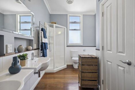 Photo of property in 58 Roseneath Terrace, Roseneath, Wellington, 6011