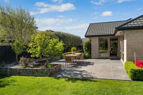 Photo of property in 52 Skyedale Drive, Harewood, Christchurch, 8051