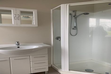 Photo of property in 53 Martin Road, Paraparaumu Beach, Paraparaumu, 5032