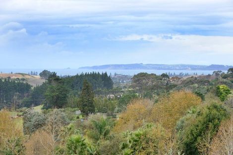 Photo of property in 118 Upper Orewa Road, Wainui, Silverdale, 0992