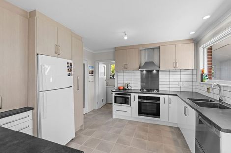 Photo of property in 10 Barclay Place, Burwood, Christchurch, 8061