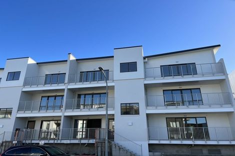 Photo of property in 105/132 Stancombe Road, Flat Bush, Auckland, 2016