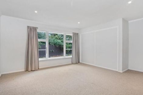 Photo of property in 33a Garreg Road, Fendalton, Christchurch, 8052
