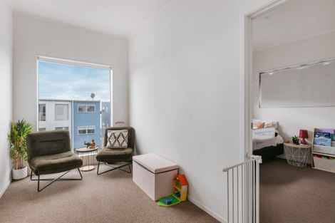 Photo of property in 31 Reynolds Place, Papamoa Beach, Papamoa, 3118