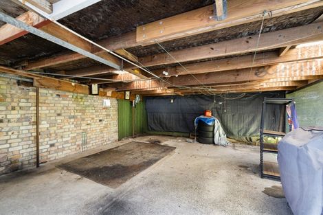 Photo of property in 74 Alfred Street, Fairfield, Hamilton, 3214