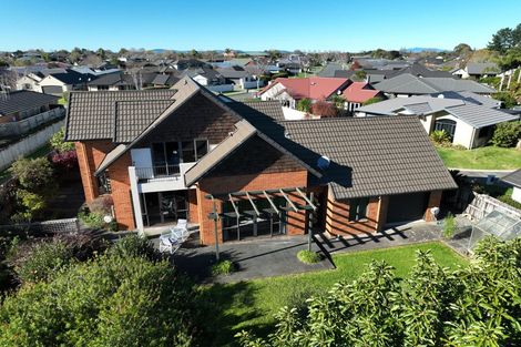 Photo of property in 62 Saint James Drive, Huntington, Hamilton, 3210