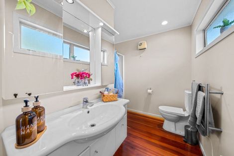 Photo of property in 9 Green Lane Road, Masterton, 5810