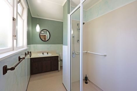 Photo of property in 8 Awamoa Road, Holmes Hill, Oamaru, 9401