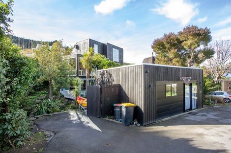 Photo of property in 25a Bayview Place, Cass Bay, Lyttelton, 8082
