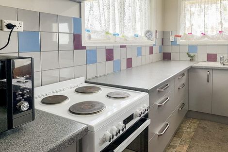 Photo of property in 3-6/5a Harper Street, Parkside, Timaru, 7910