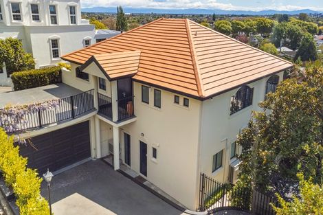 Photo of property in 39 Overdale Drive, Cashmere, Christchurch, 8022